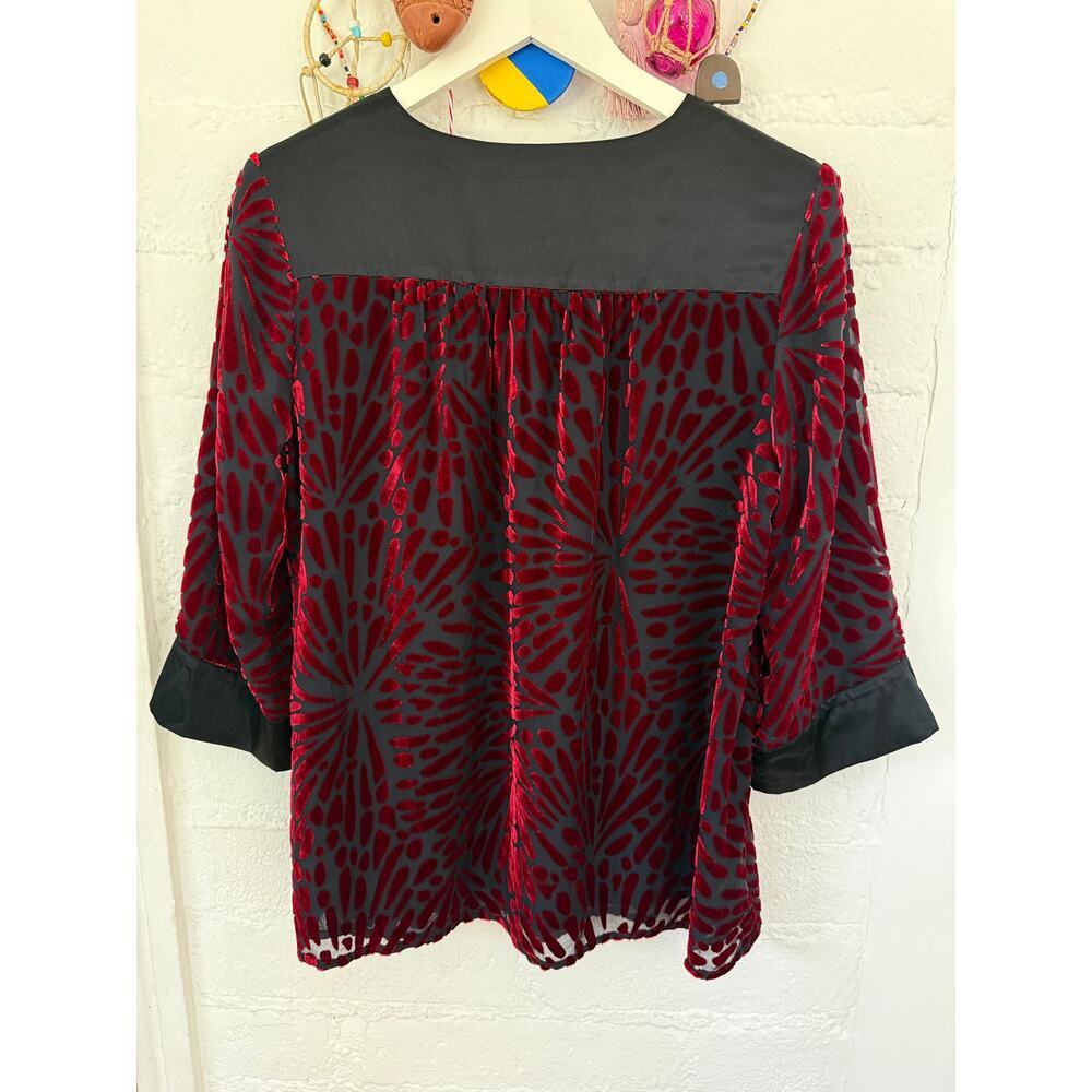 Bob Mackie Wearable Art Black Burgundy Burnout Velvet Jacket Top Small - Picture 4 of 4